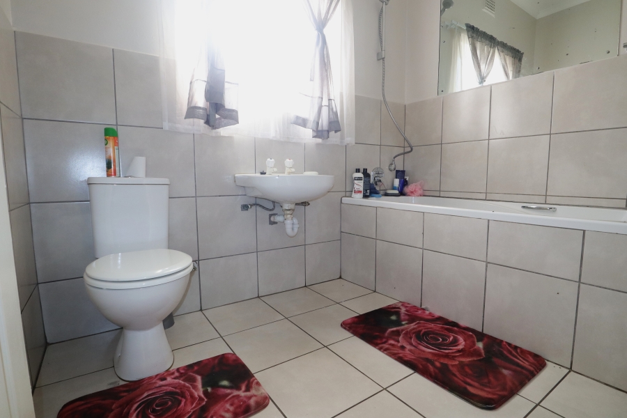 3 Bedroom Property for Sale in Belmont Park Western Cape